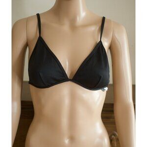 Kendall + Kylie Black bikini top / Size Large  but fitts like a small